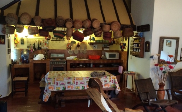 vista cocina- comedor casa principal