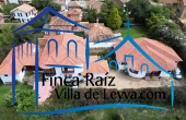 Casa de 360 m2 con lote de 960 m2 junto con 2 cabañas de 60 m2, barrio San Francisco, área urbana Villa de Leyva