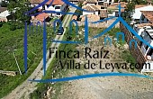 A 6 cuadras de la Plaza principal