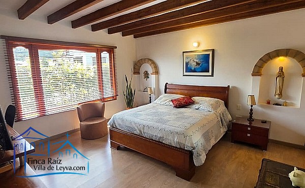 Casa de 280 m2 const, con lote de 570 Mts2, área urbana, barrio la Palma, Condominio, Villa de Leyva