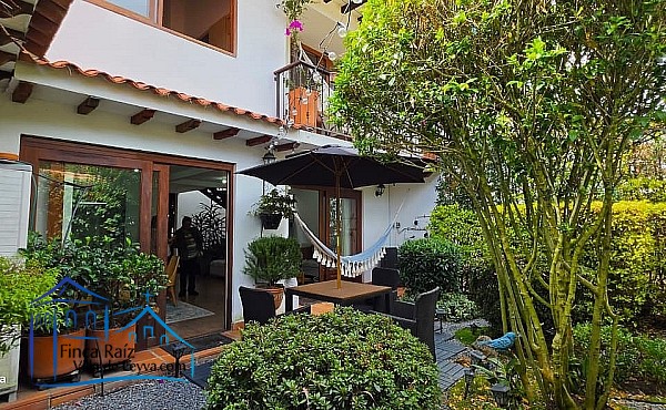 zona verde , Casa en venta , barrio el Carmen, área urbana, Villa de Leyva