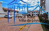 zona xomunal de parqueo , Casa en venta , barrio el Carmen, área urbana, Villa de Leyva